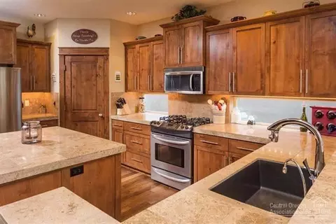 20967 Lava Flow Ln, Bend, OR 97701 photo 5