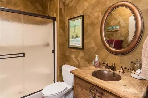 20967 Lava Flow Ln, Bend, OR 97701 photo 8