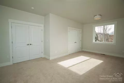 63148 Riverstone Dr, Bend, OR 97701 photo 8