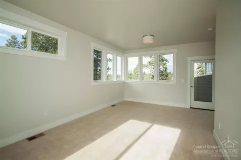 63148 Riverstone Dr, Bend, OR 97701 photo 21