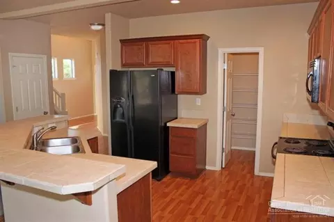 62000 Quail Run Pl, Bend, OR 97701 photo 5