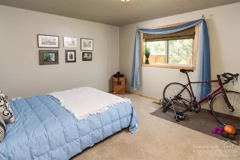 61351 Brianne Pl, Bend, OR 97702 photo 10