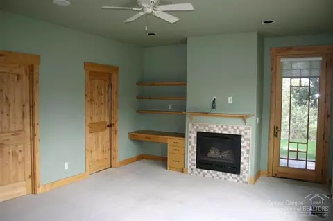 24185 Dodds Rd, Bend, OR 97701 photo 13