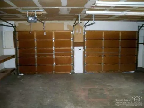21310 Pecoraro Loop, Bend, OR 97701 photo 13