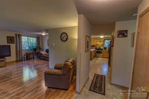16095 Strawn Rd, La Pine, OR 97739 photo 7