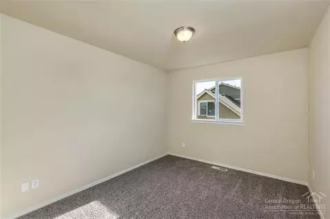 3182 NE Post Ave, Bend, OR 97701 photo 9