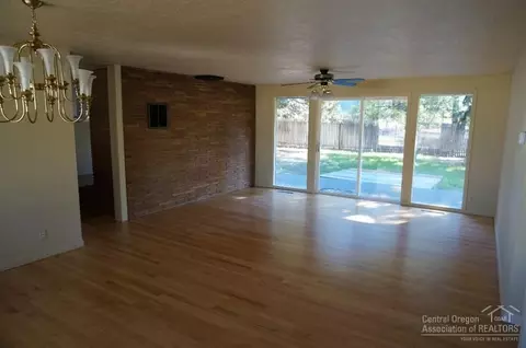61210 SE Parrell Rd, Bend, OR 97702 photo 8