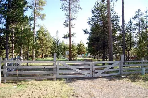 17463 Egret, Bend, OR 97707 photo 1