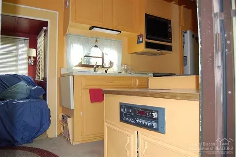 17463 Egret, Bend, OR 97707 photo 11