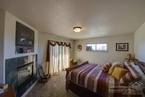 60870 Groff Rd, Bend, OR 97702 photo 12