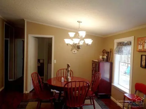 52355 Red Currant, La Pine, OR 97739 photo 7