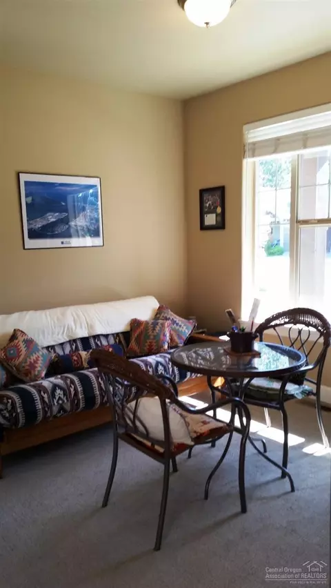 61155 Kepler St, Bend, OR 97702 photo 5