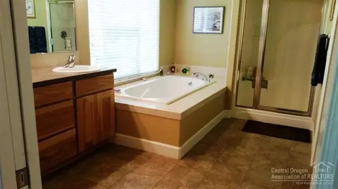 61155 Kepler St, Bend, OR 97702 photo 17