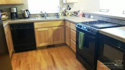 61155 Kepler St, Bend, OR 97702 photo 11