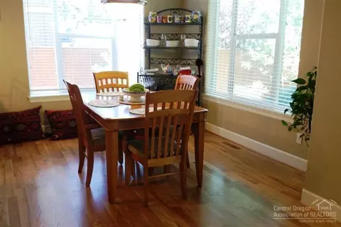 61155 Kepler St, Bend, OR 97702 photo 13