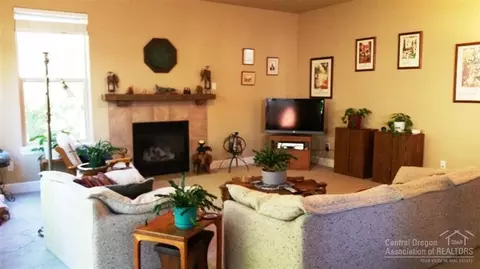 61155 Kepler St, Bend, OR 97702 photo 7