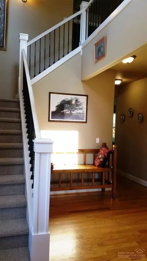 61155 Kepler St, Bend, OR 97702 photo 4