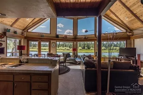55571 Big River Dr, Bend, OR 97707 photo 11