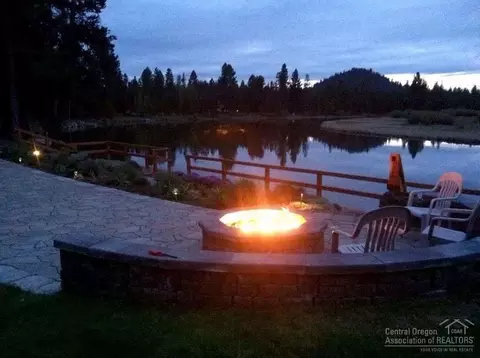 55571 Big River Dr, Bend, OR 97707 photo 22