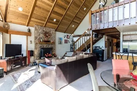 55571 Big River Dr, Bend, OR 97707 photo 13