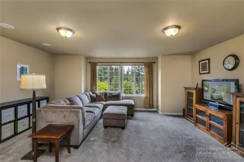 20086 Stonegate Dr, Bend, OR 97702 photo 13
