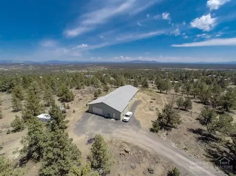 65440 78th St, Bend, OR 97701 photo 2