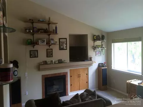 20002 Powers Rd, Bend, OR 97702 photo 9