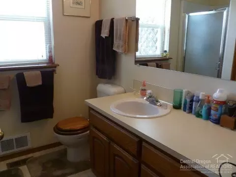 18076 4th Ave, Bend, OR 97701 photo 13