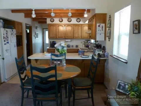 18076 4th Ave, Bend, OR 97701 photo 5