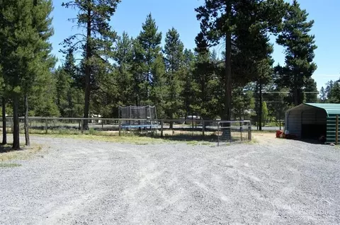 15995 Old Mill Rd, La Pine, OR 97739 photo 5
