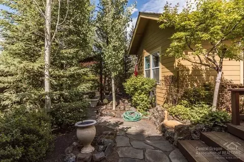20936 Crystal Ct, Bend, OR 97701 photo 21