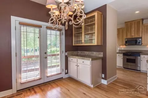 20936 Crystal Ct, Bend, OR 97701 photo 10