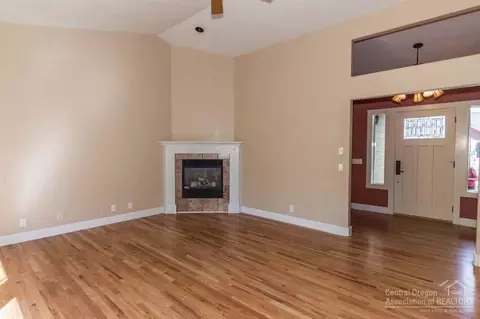 20936 Crystal Ct, Bend, OR 97701 photo 7