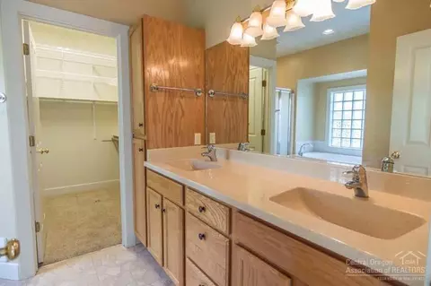 20936 Crystal Ct, Bend, OR 97701 photo 14