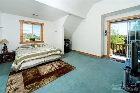 18540 Plainview Rd, Bend, OR 97701 photo 15