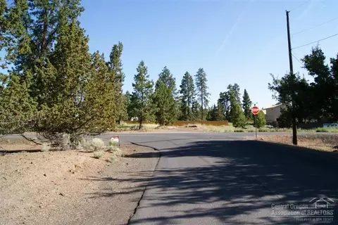 61373 Benham Rd, Bend, OR 97702 photo 9
