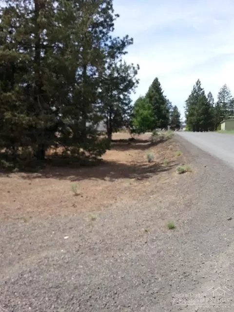 61373 Benham Rd, Bend, OR 97702 photo 4