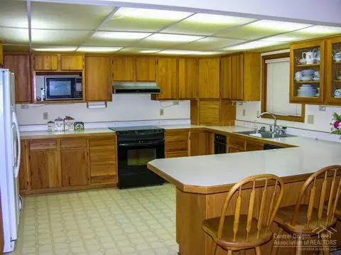 60345 Cinder Butte Rd, Bend, OR 97702 photo 4