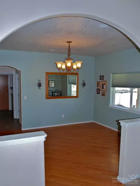 21057 Arid Ave, Bend, OR 97701 photo 7