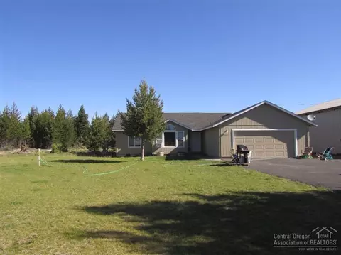 52505 Old Stage Rd, La Pine, OR 97739 photo 1