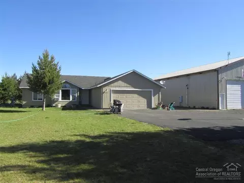52505 Old Stage Rd, La Pine, OR 97739 photo 6