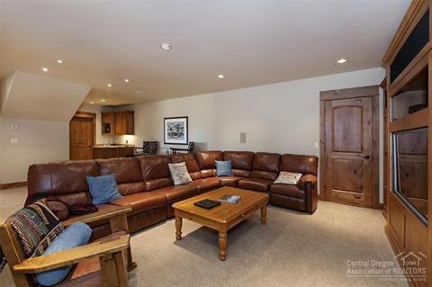 2981 NW Starview Dr, Bend, OR 97701 photo 11