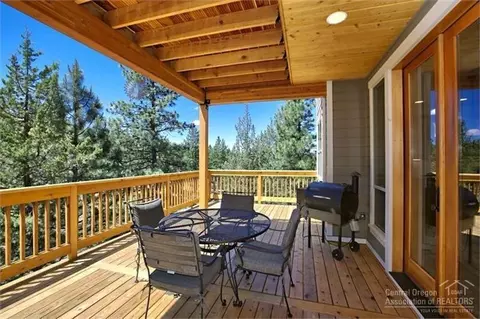 2281 NW Putnam Rd, Bend, OR 97701 photo 12