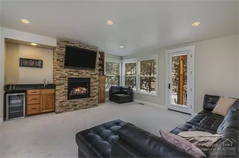 2281 NW Putnam Rd, Bend, OR 97701 photo 21