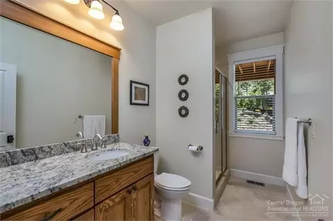 2281 NW Putnam Rd, Bend, OR 97701 photo 16