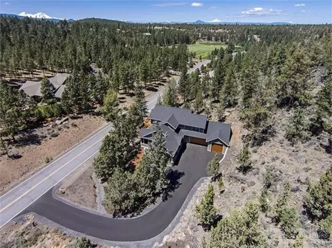 2281 NW Putnam Rd, Bend, OR 97701 photo 23