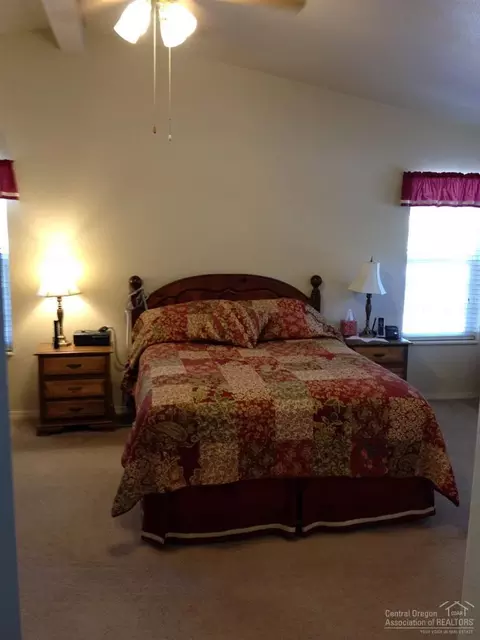 16309 Bates St, Bend, OR 97707 photo 11