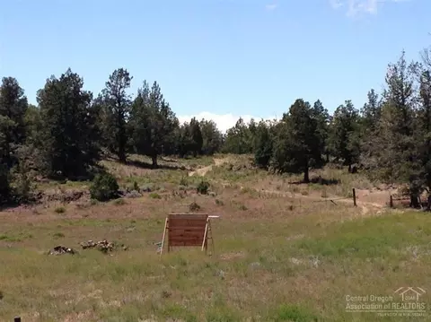 63875 Deschutes Market Rd, Bend, OR 97701 photo 4