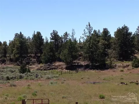 63875 Deschutes Market Rd, Bend, OR 97701 photo 3