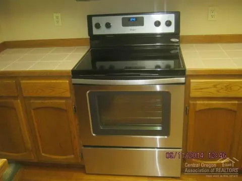 60816 SE Willow Creek Loop, Bend, OR 97702 photo 8